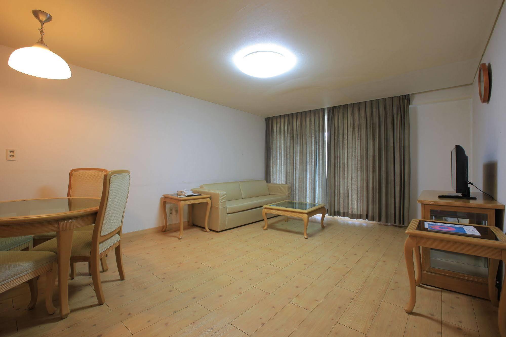 Yongpyong Resort Villa Condominium بيونغتشانغ المظهر الخارجي الصورة